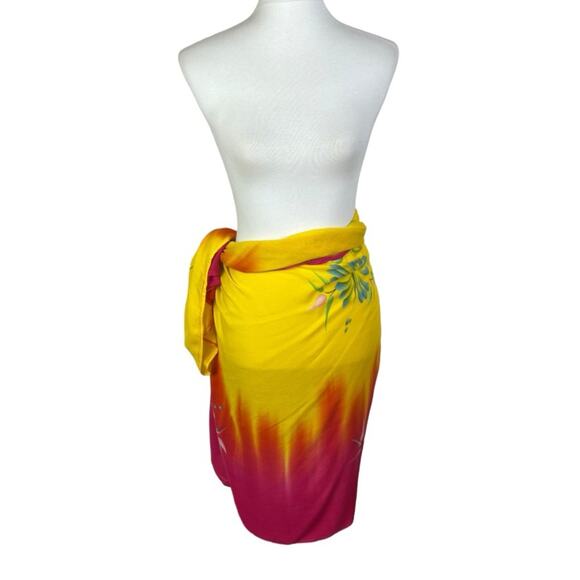 Island Style Hawaiian Tropical Floral Sarong Beach Wrap 64 x 46 - Picture 3 of 8